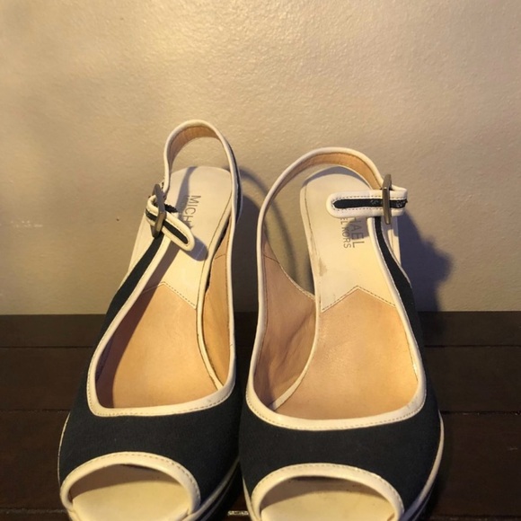 Vintage MICHAEL Michael Kors Navy/White Striped Heels Sandals - Picture 2 of 4